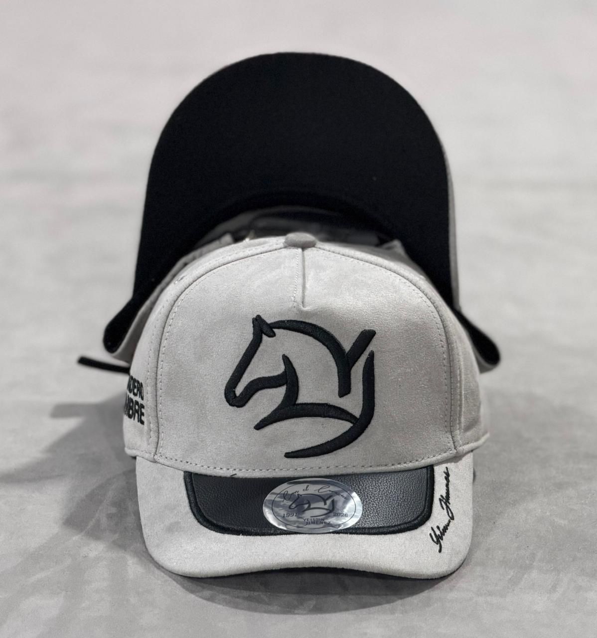 Gorra Yeison Jimenez Visera Premium
